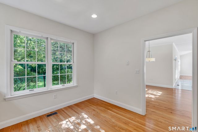 6 Wyckford Lane 6, Old Lyme, CT 06371