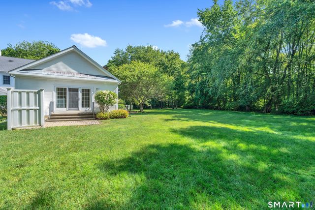 6 Wyckford Lane 6, Old Lyme, CT 06371