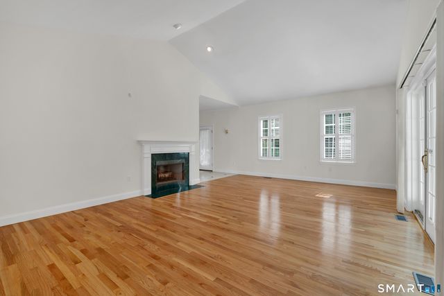 6 Wyckford Lane 6, Old Lyme, CT 06371