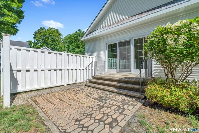 6 Wyckford Lane 6, Old Lyme, CT 06371