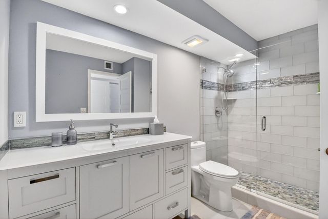 5540 N Ocean Drive 9b, Singer Island, FL 33404