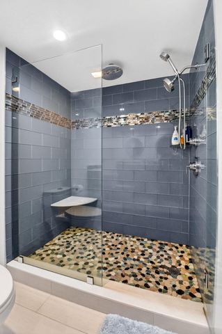 5540 N Ocean Drive 9b, Singer Island, FL 33404