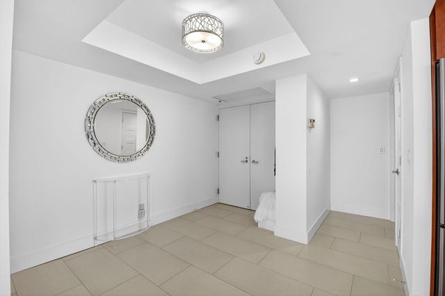 5540 N Ocean Drive 9b, Singer Island, FL 33404
