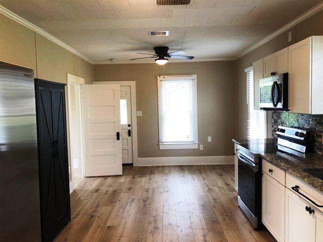 3022 School Street, Needville, TX 77461