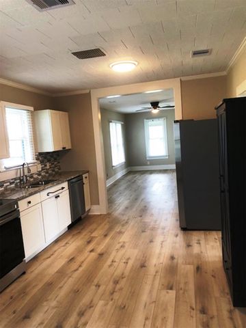 3022 School Street, Needville, TX 77461