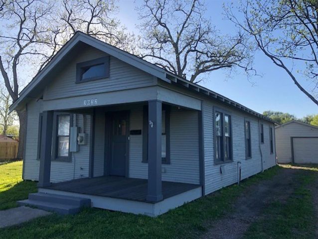 3022 School Street, Needville, TX 77461