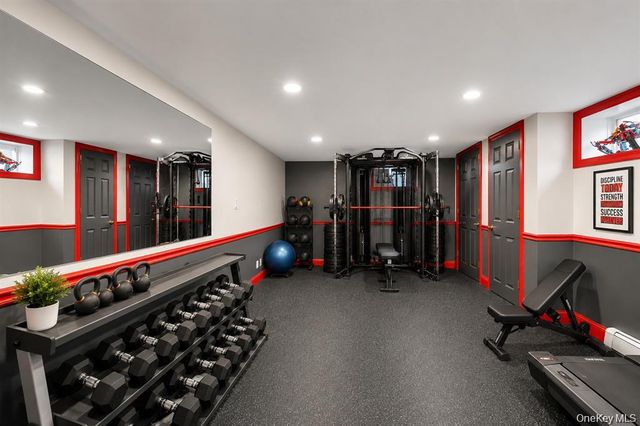 65 Threepence Drive, Melville, NY 11747