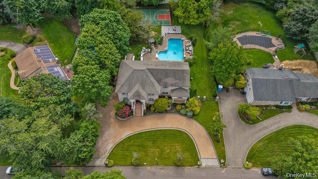 65 Threepence Drive, Melville, NY 11747 — photo 3