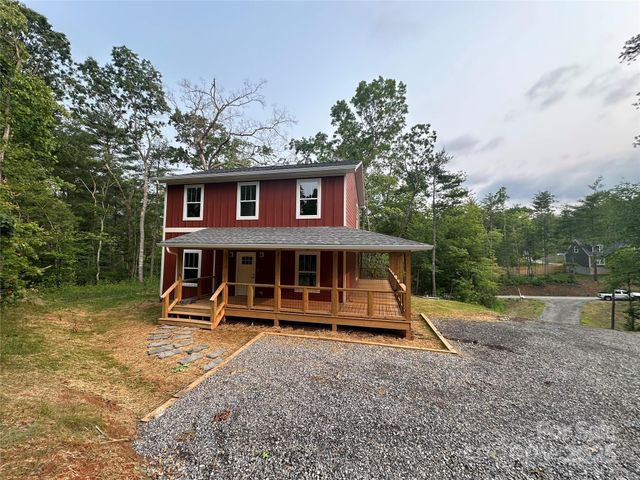 206 Cascade Ridge Road, Fairview, NC 28730