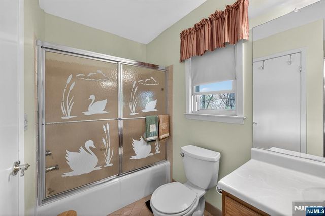 7 Chicopee Drive, Wayne, NJ 07470