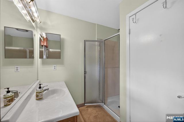 7 Chicopee Drive, Wayne, NJ 07470