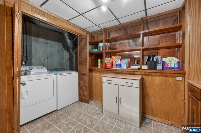 7 Chicopee Drive, Wayne, NJ 07470