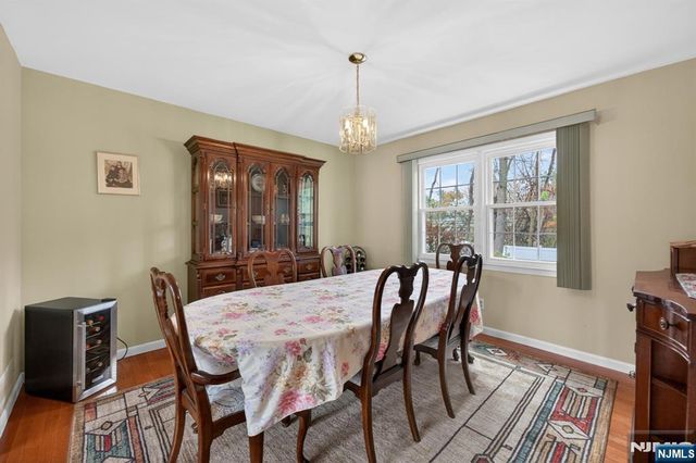 7 Chicopee Drive, Wayne, NJ 07470