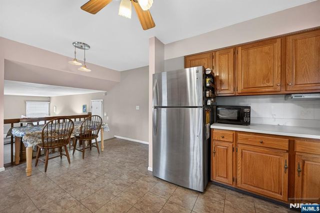 7 Chicopee Drive, Wayne, NJ 07470