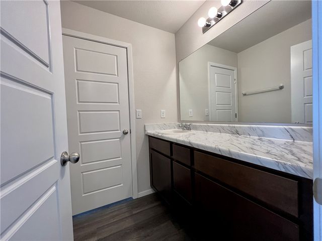3271 Red Tail Way, Farmington, AR 72730
