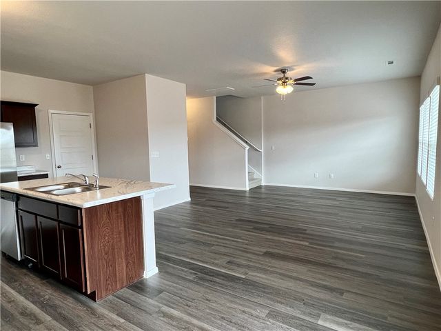 3271 Red Tail Way, Farmington, AR 72730