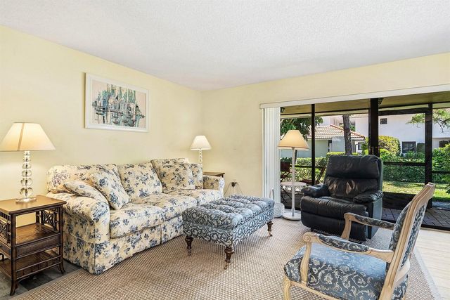 4101 Kittiwake Court Kittiwake, Boynton Beach, FL 33436