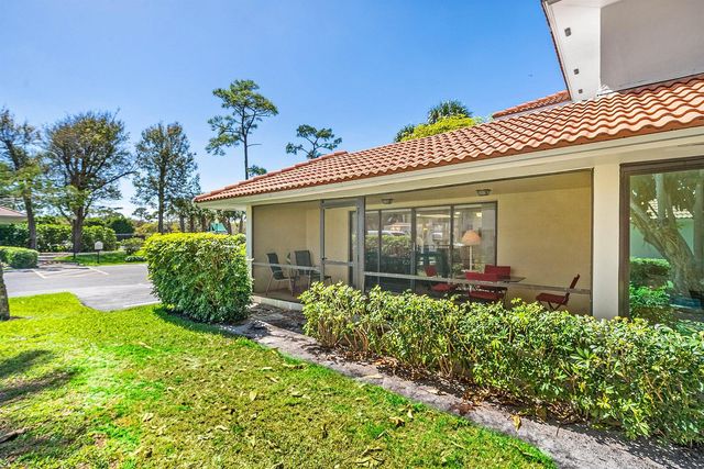 4101 Kittiwake Court Kittiwake, Boynton Beach, FL 33436