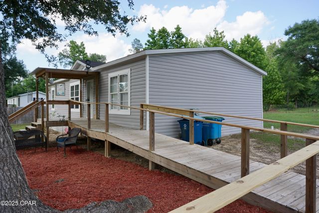 2282 Cornsilk Road, Marianna, FL 32446