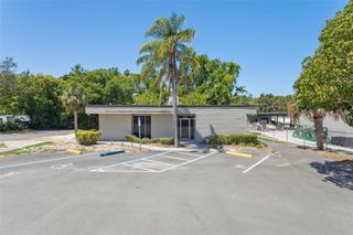 1744 S PINELLAS AVENUE, Tarpon Springs, FL 34689