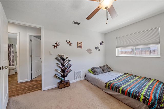 3247 WOODMONT DRIVE, Sarasota, FL 34232