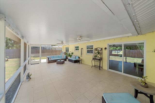 3247 WOODMONT DRIVE, Sarasota, FL 34232