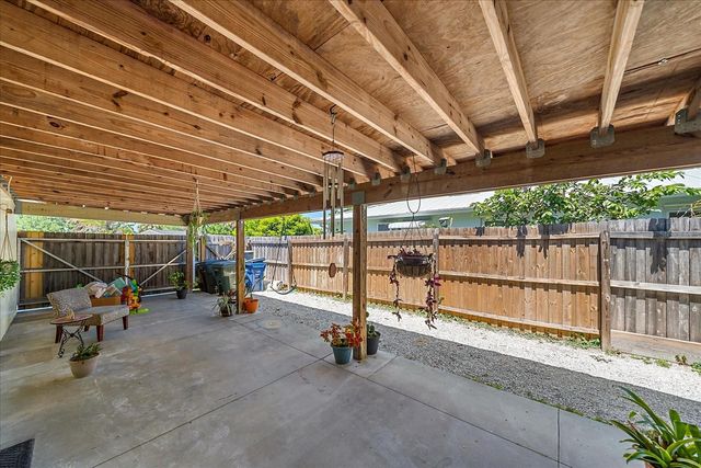 3247 WOODMONT DRIVE, Sarasota, FL 34232