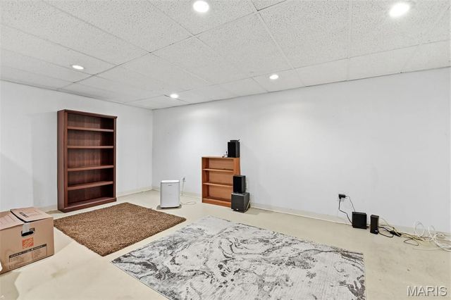 776 Coach Light Lane, Hazelwood, MO 63042