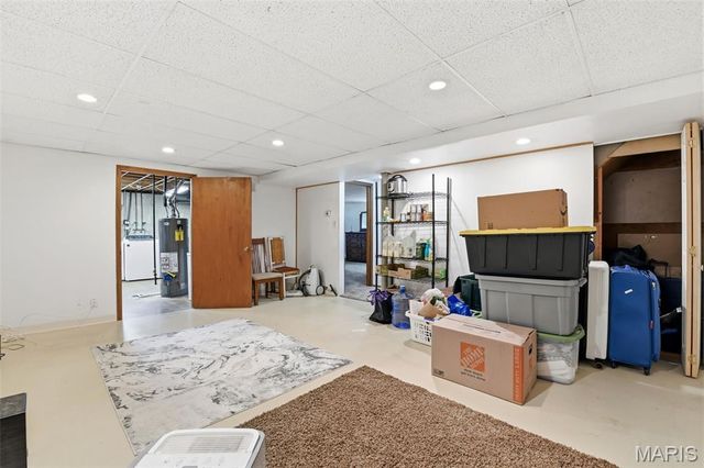 776 Coach Light Lane, Hazelwood, MO 63042