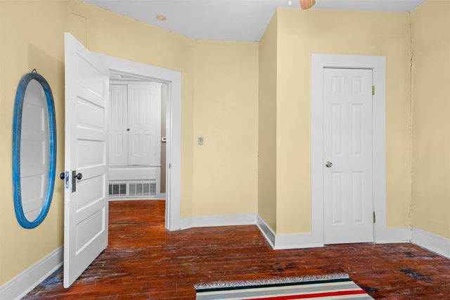 2231 Hurley Avenue, Fort Worth, TX 76110
