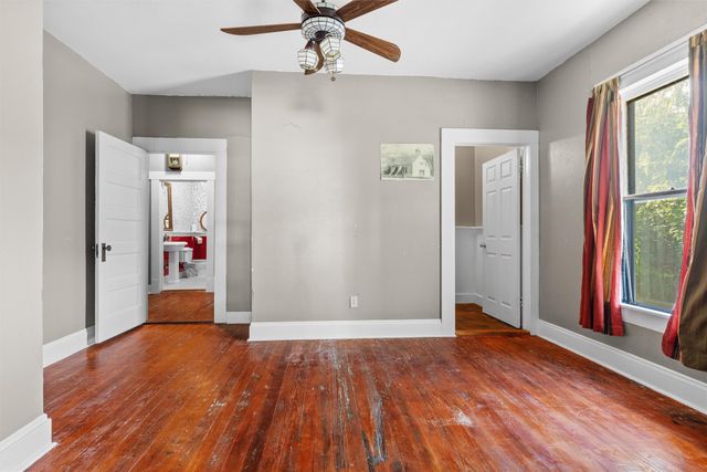 2231 Hurley Avenue, Fort Worth, TX 76110