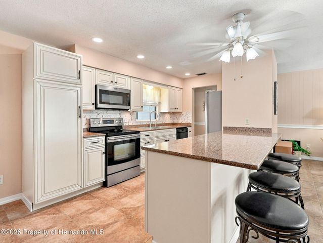 1014 N Appalachian Terrace, Crystal River, FL 34429