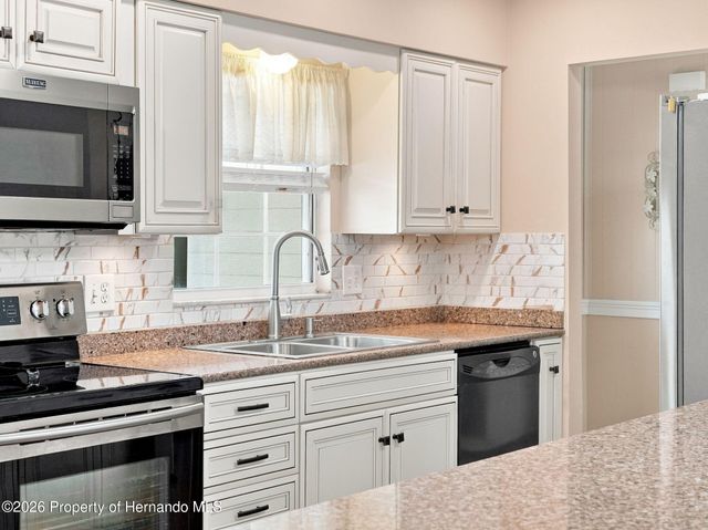 1014 N Appalachian Terrace, Crystal River, FL 34429