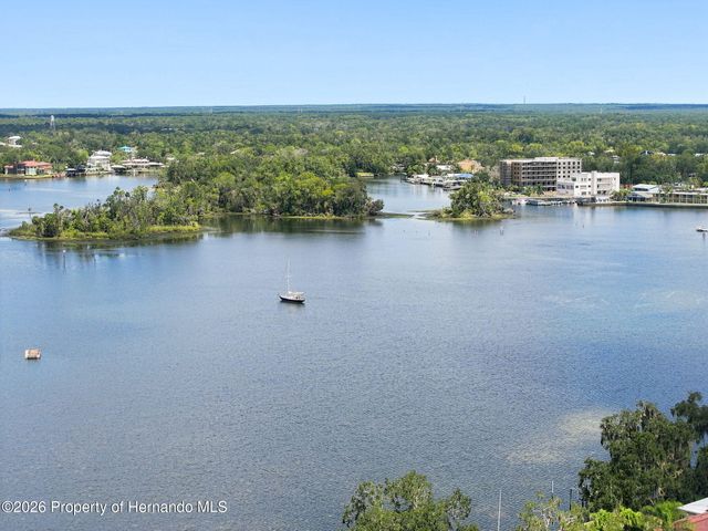 1014 N Appalachian Terrace, Crystal River, FL 34429