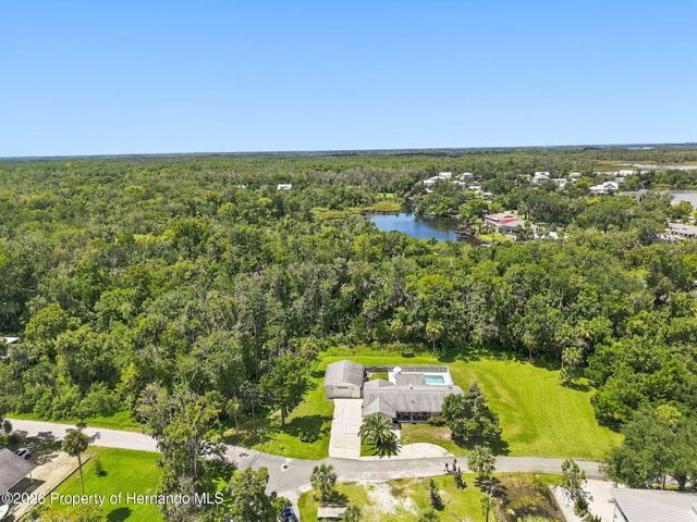 1014 N Appalachian Terrace, Crystal River, FL 34429
