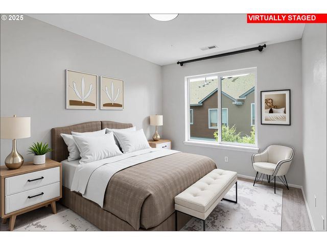 913 Se HANDEL Pl, Hillsboro, OR 97123