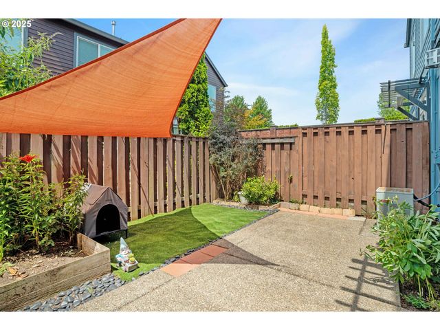 913 Se HANDEL Pl, Hillsboro, OR 97123