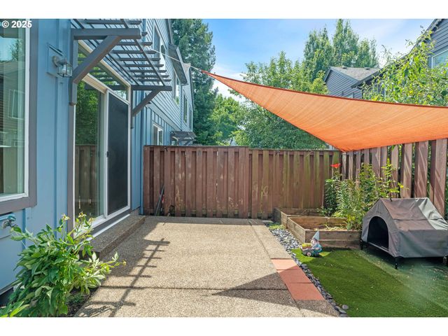 913 Se HANDEL Pl, Hillsboro, OR 97123