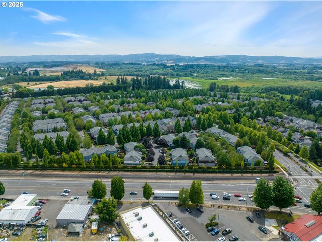 913 Se HANDEL Pl, Hillsboro, OR 97123