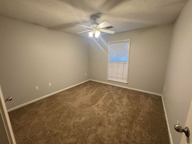 26 Rebecca, Searcy, AR 72143