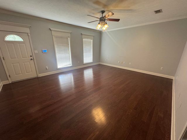 26 Rebecca, Searcy, AR 72143