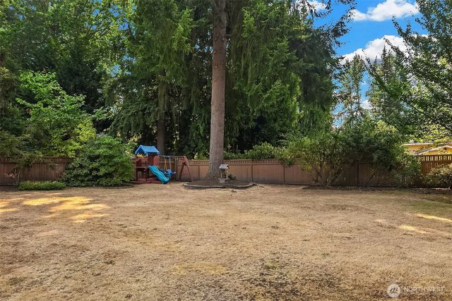 16217 NE 25th Street, Bellevue, WA 98008