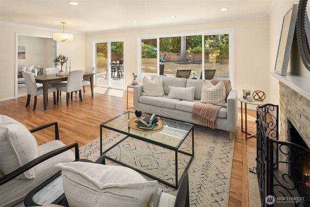 16217 NE 25th Street, Bellevue, WA 98008
