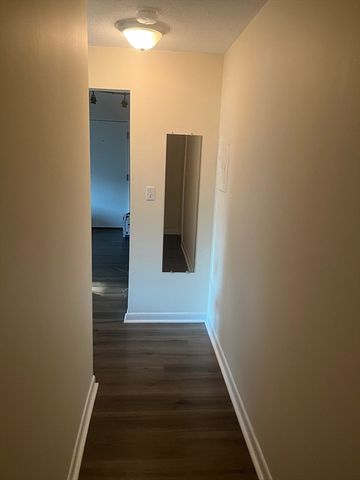 131 Mellen 22A, Framingham, MA 01702