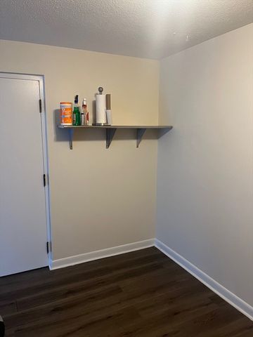 131 Mellen 22A, Framingham, MA 01702