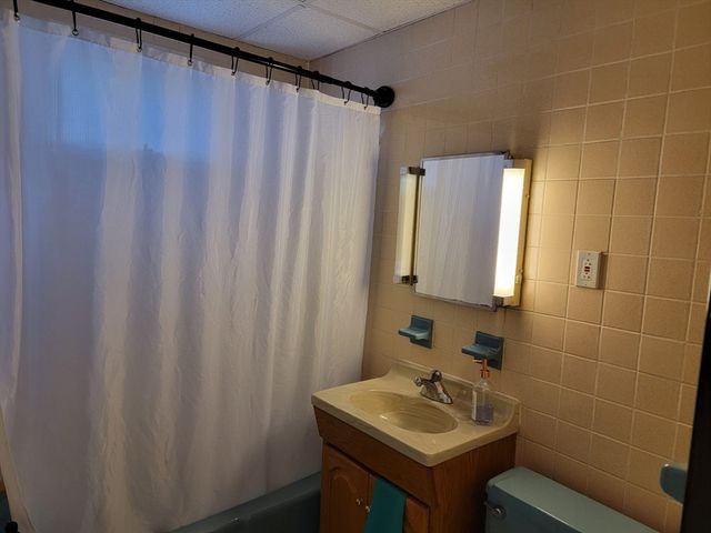 49 Leslie Road 49, Belmont, MA 02478