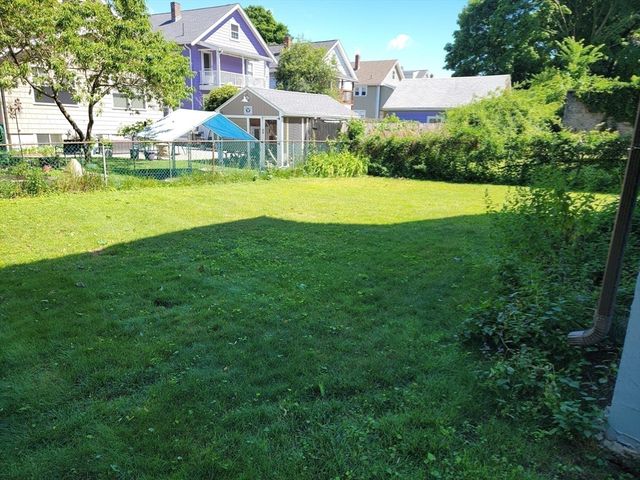 49 Leslie Road 49, Belmont, MA 02478