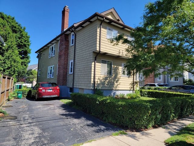 49 Leslie Road 49, Belmont, MA 02478