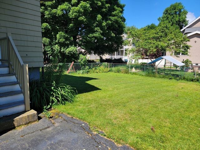 49 Leslie Road 49, Belmont, MA 02478