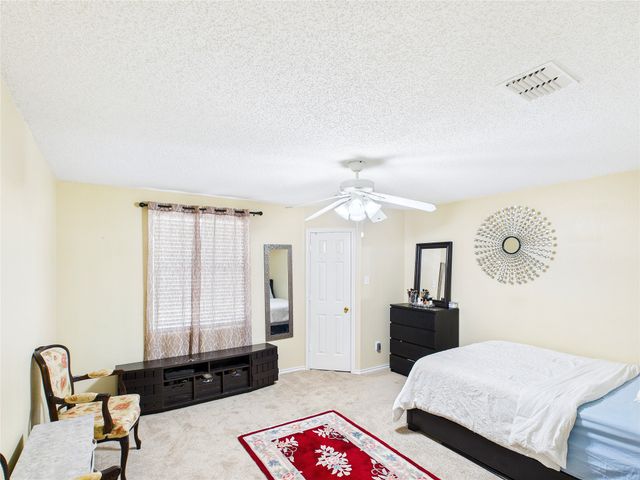 706 Rainsville Drive, Wylie, TX 75098